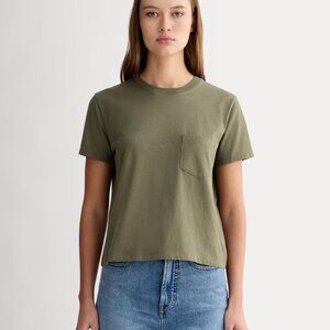 Everlane The Box-Cut Tee in Essential Cotton (Pocket) Olive